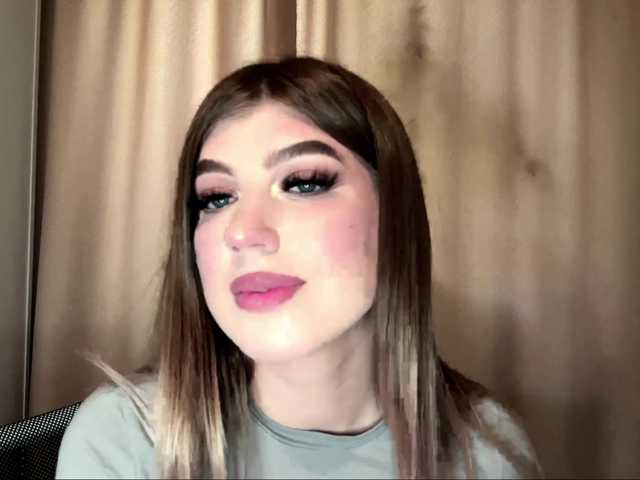 KathieBanister live cam on BongaCams