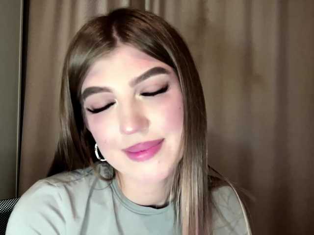 KathieBanister live cam on BongaCams