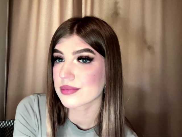 KathieBanister live cam on BongaCams