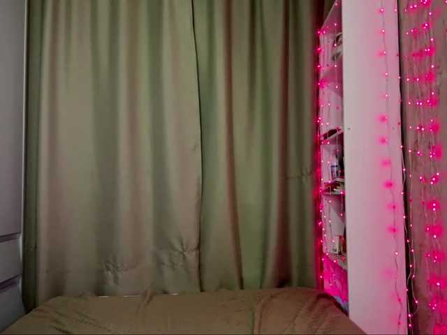 KathieBanister live cam on BongaCams