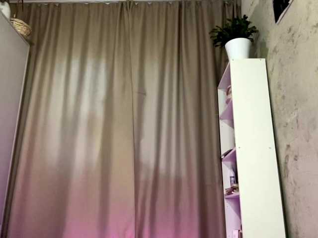 KathieBanister live cam on BongaCams