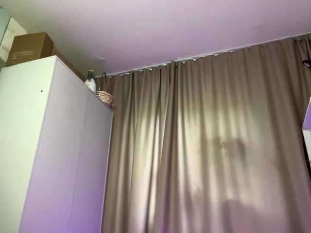 kathiebanister live sex show