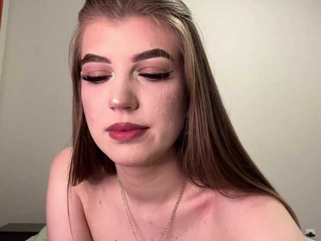 KathieBanister live cam on BongaCams