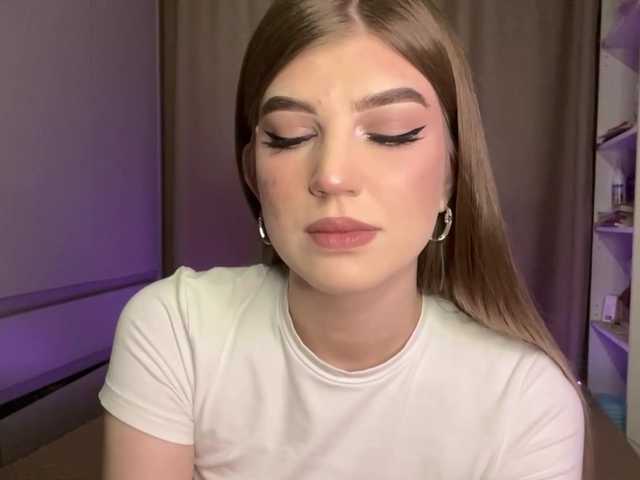 KathieBanister live cam on BongaCams
