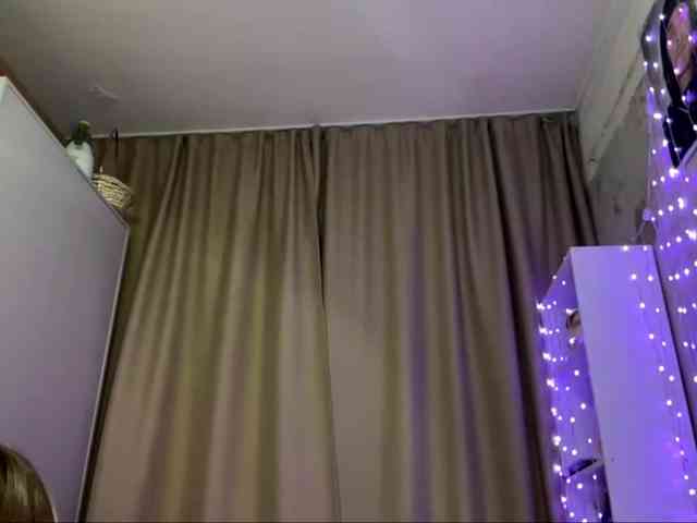 KathieBanister webcam