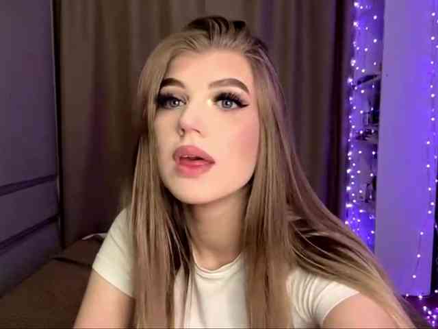 KathieBanister webcam
