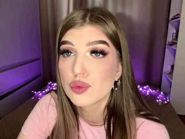 KathieBanister webcam