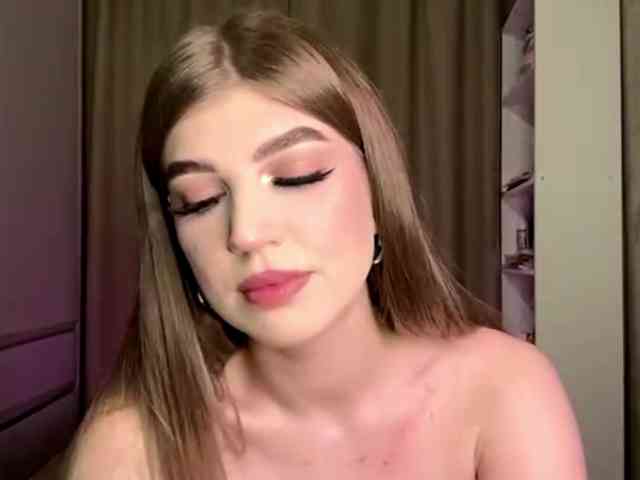 KathieBanister webcam