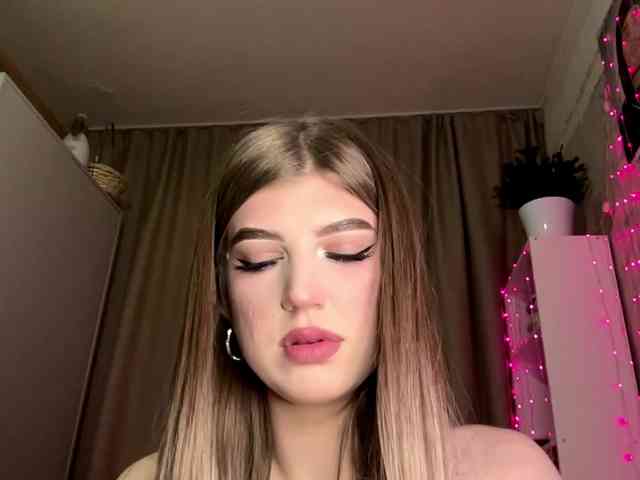 KathieBanister webcam