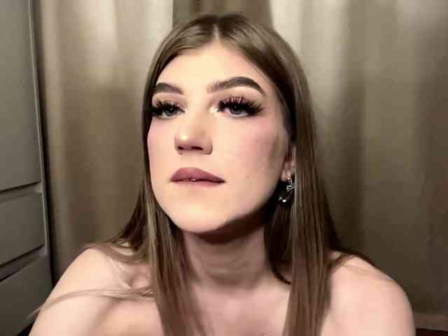 KathieBanister webcam