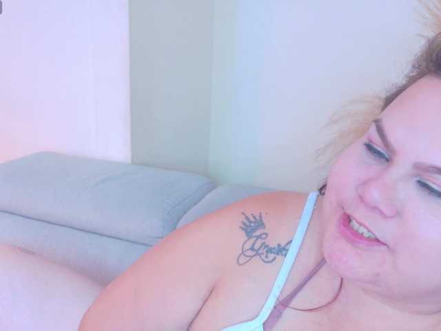 LILYBLAIR live cam on BongaCams