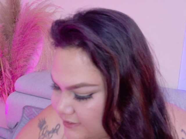 LILYBLAIR live cam