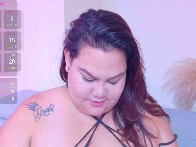 LILYBLAIR webcam