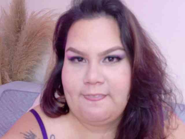 LILYBLAIR webcam