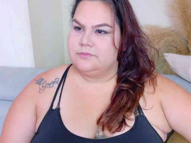 LILYBLAIR webcam