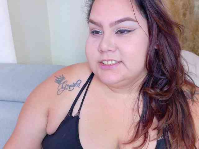 LILYBLAIR webcam