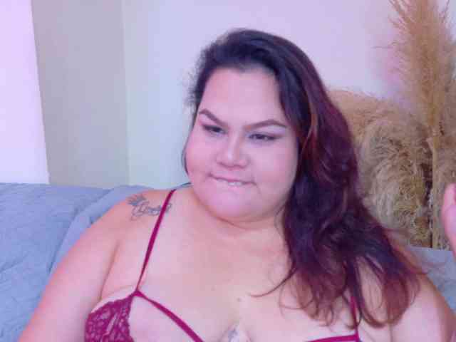 LILYBLAIR webcam