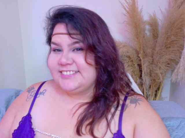 LILYBLAIR webcam