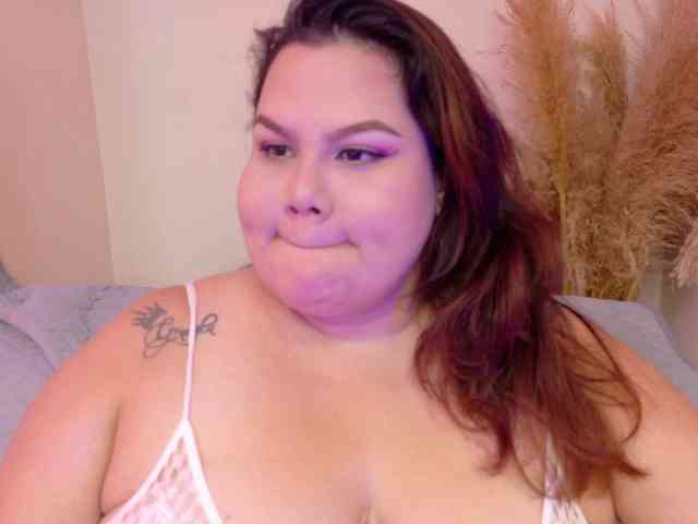 LILYBLAIR webcam