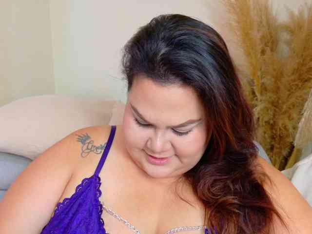 LILYBLAIR webcam