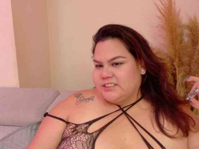 LILYBLAIR webcam