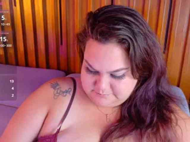 LILYBLAIR webcam