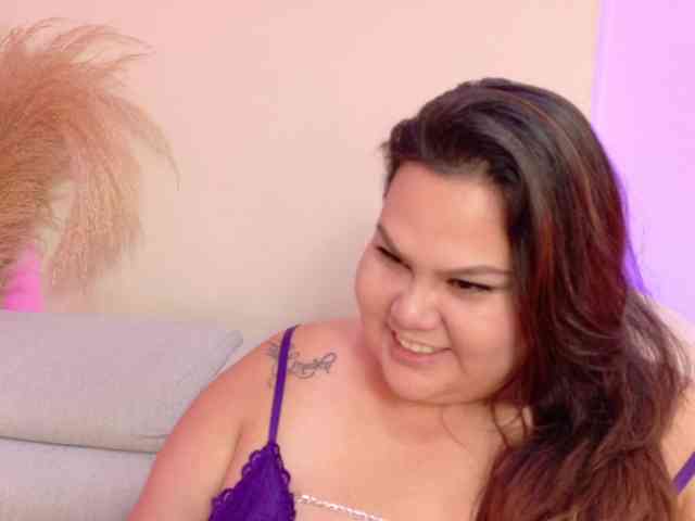 LILYBLAIR webcam