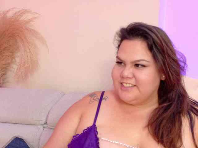 LILYBLAIR webcam