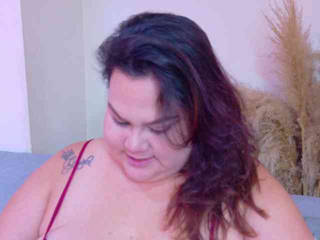 LILYBLAIR webcam