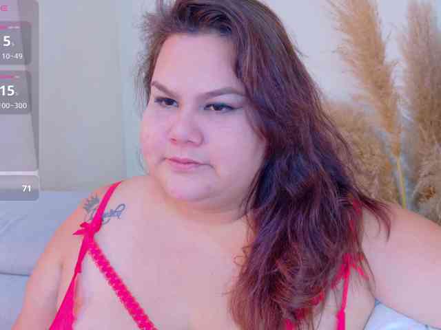LILYBLAIR webcam
