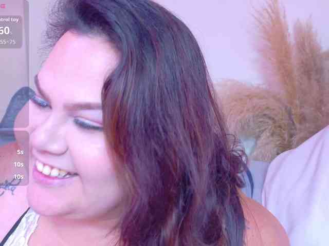 LILYBLAIR webcam