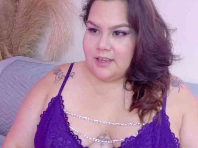 LILYBLAIR webcam