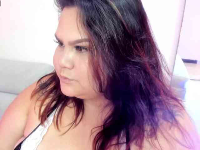 LILYBLAIR webcam