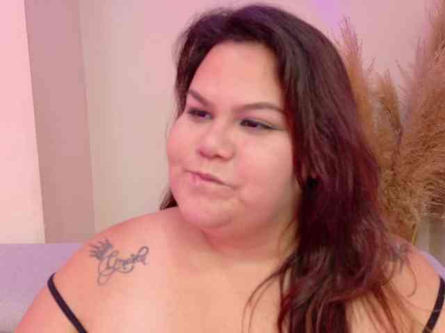 LILYBLAIR webcam