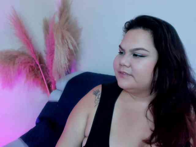 LILYBLAIR webcam