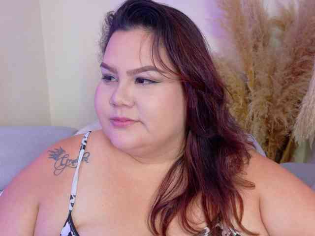 LILYBLAIR webcam