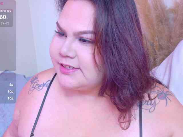 LILYBLAIR webcam