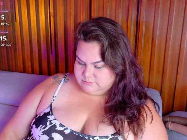 LILYBLAIR webcam