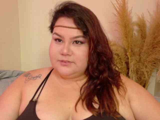 LILYBLAIR webcam