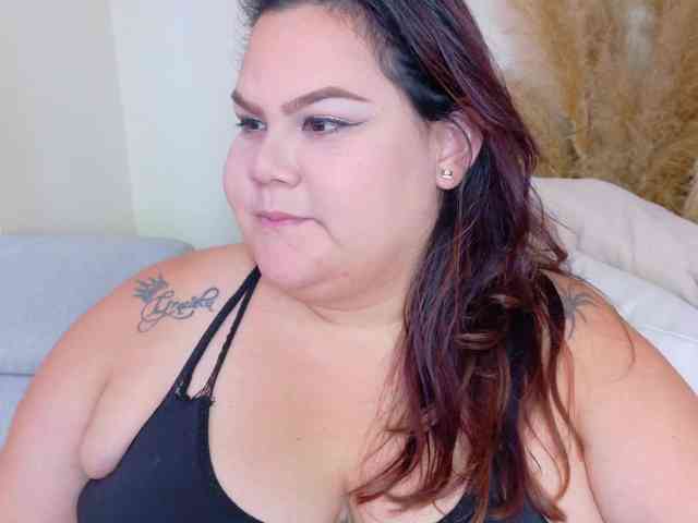 LILYBLAIR webcam
