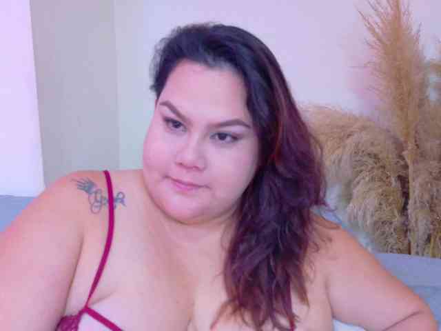 LILYBLAIR webcam