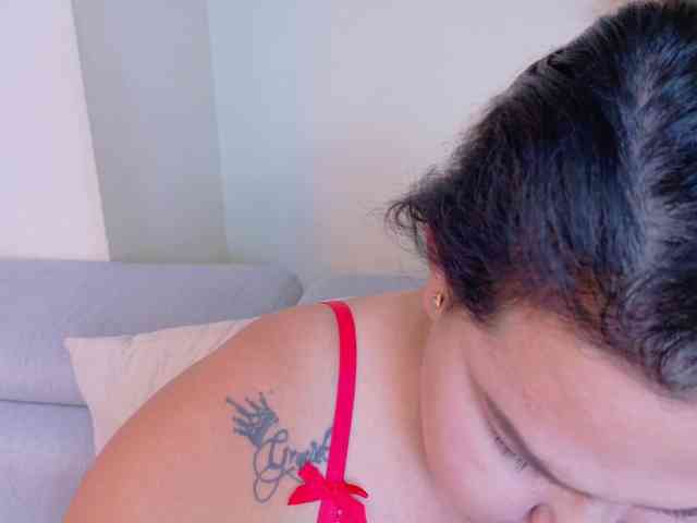 LILYBLAIR webcam