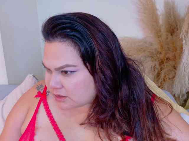 LILYBLAIR webcam