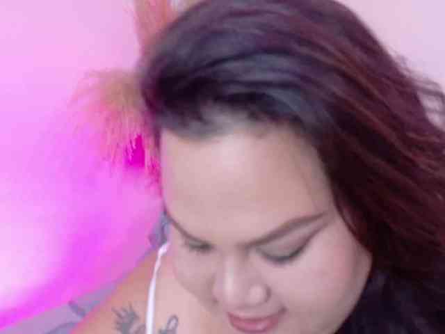LILYBLAIR webcam