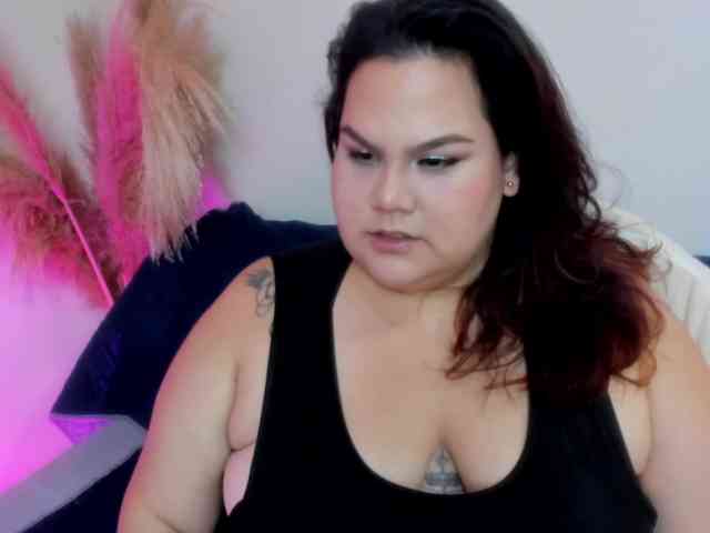 LILYBLAIR webcam