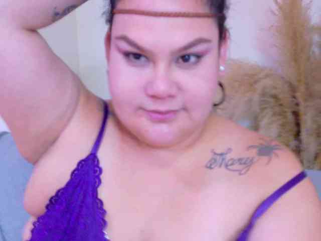 LILYBLAIR webcam
