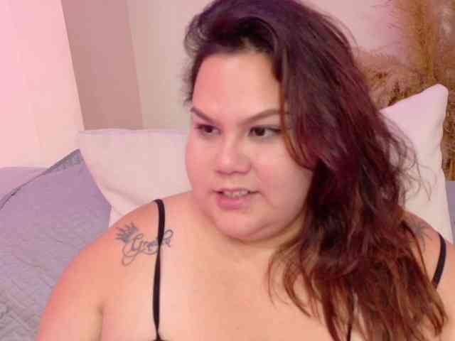 LILYBLAIR webcam