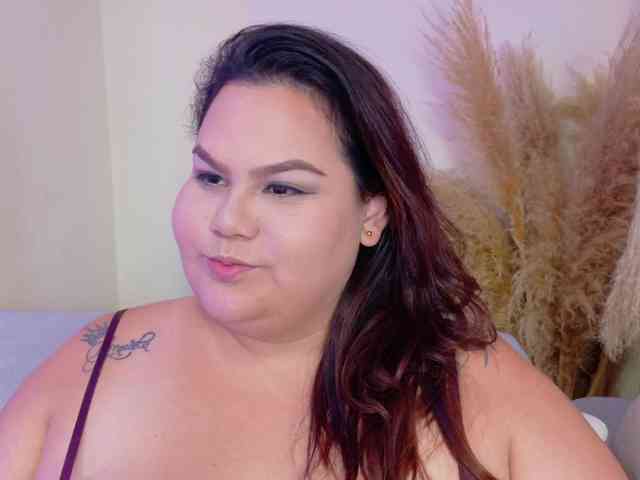 LILYBLAIR webcam