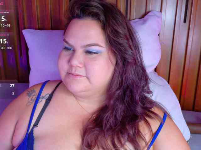 LILYBLAIR webcam