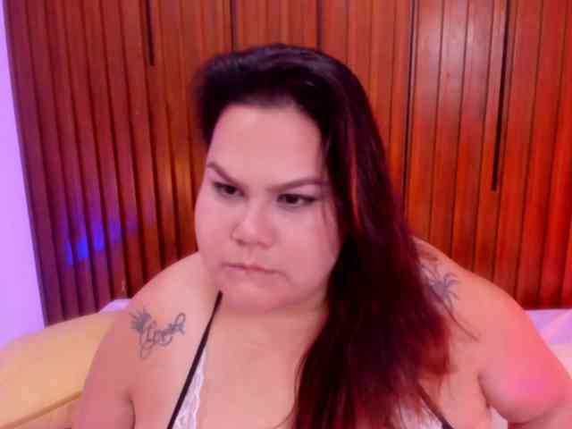 LILYBLAIR webcam